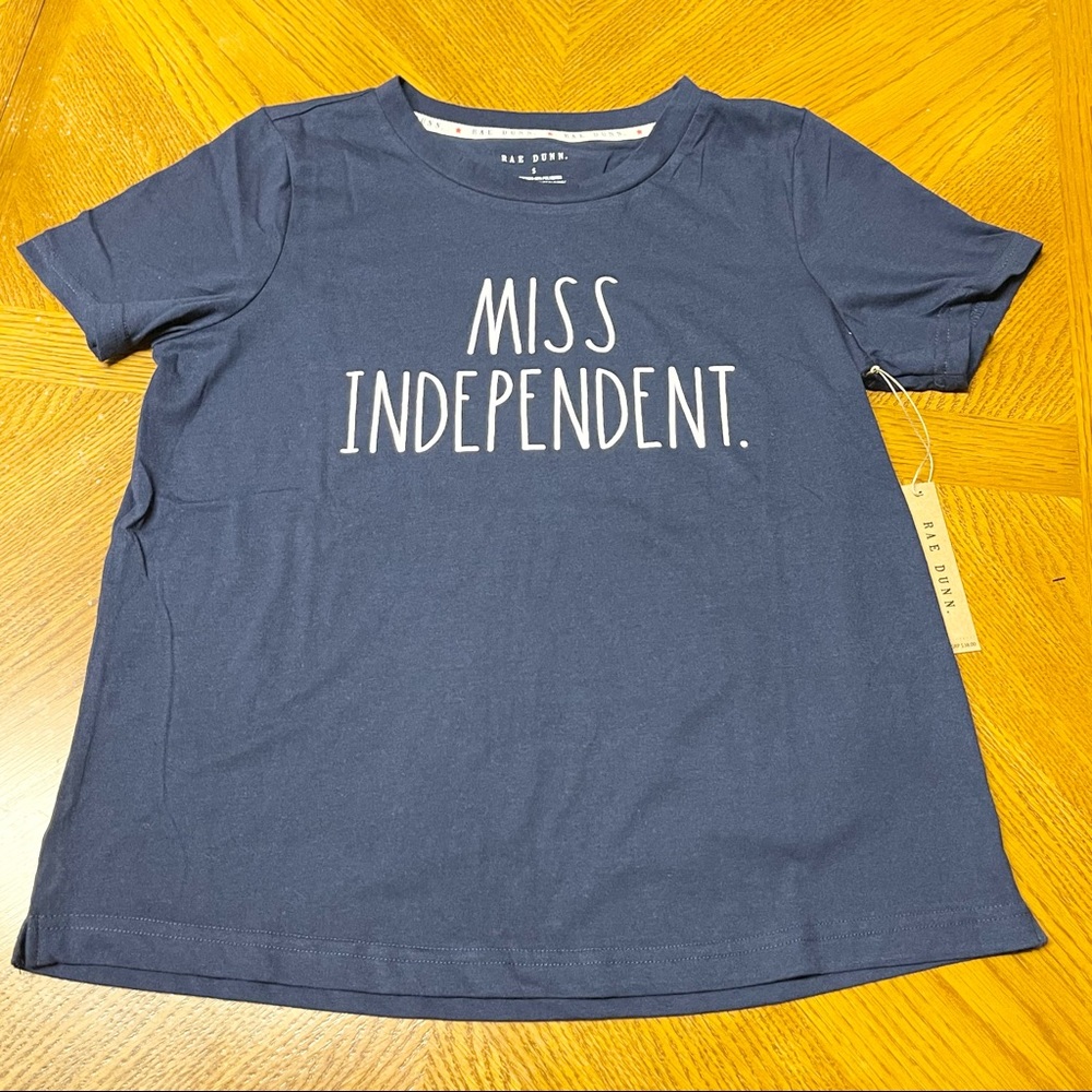 RAE DUNN Miss Independent Navy Tee